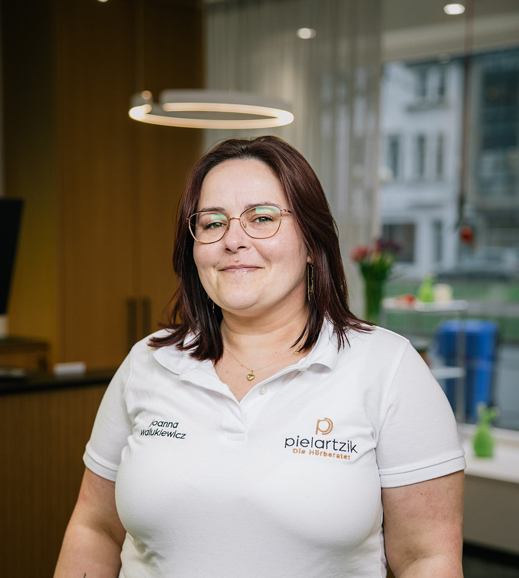 Portrait: Joanna, Customer Care Managerin